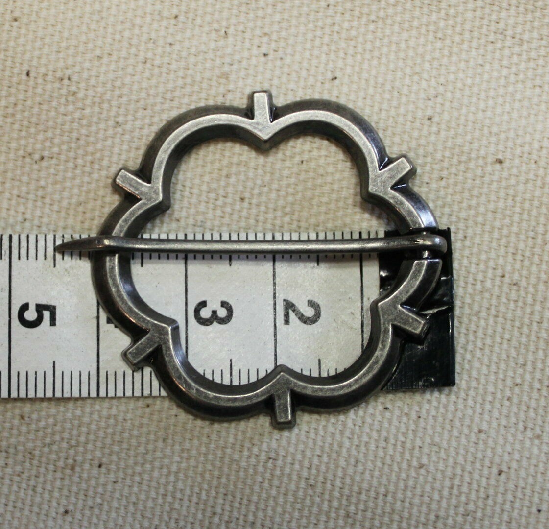 Mittelalter Fibel rund ca. 4 cm Farbe Silber oder Messing